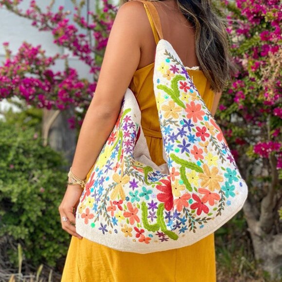 Gorgeous NEW Embroidered Floral Flower Botanical Garden Large Boho Tote Handbag - Picture 5 of 7